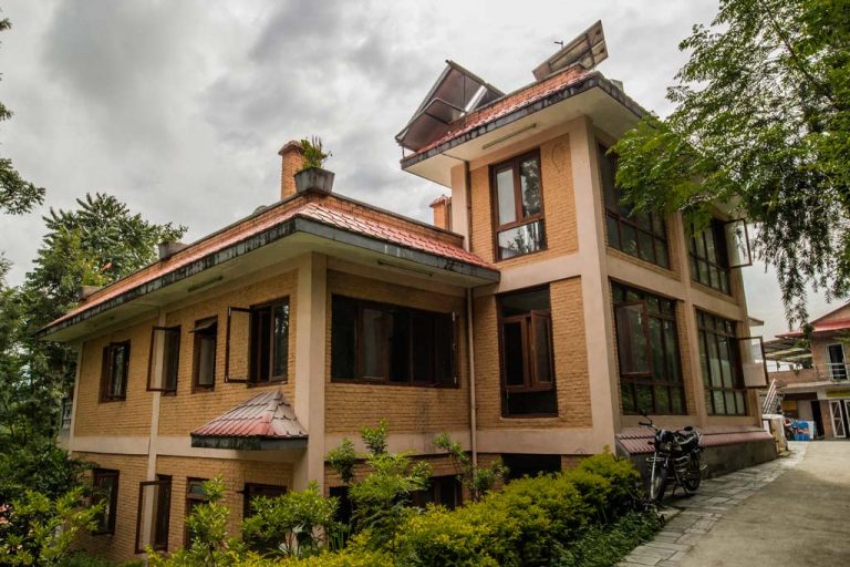 https://dhulikhelhospital.org/wp-content/uploads/2022/05/staff-quarter-768x512.jpg